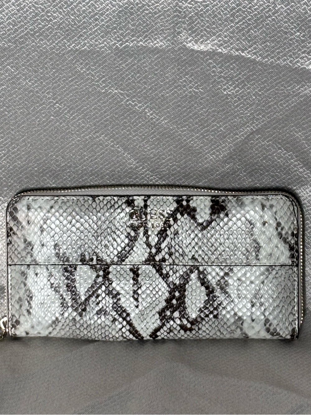 Guess - Long Zip Wallet - Faux Snakeskin
